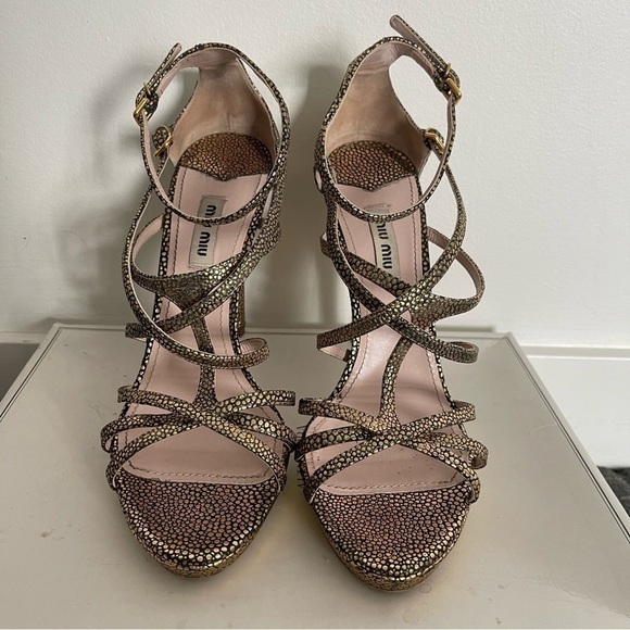 Miu Miu Gold Caviar Leather Stilettos Size 39 - Picture 4 of 10
